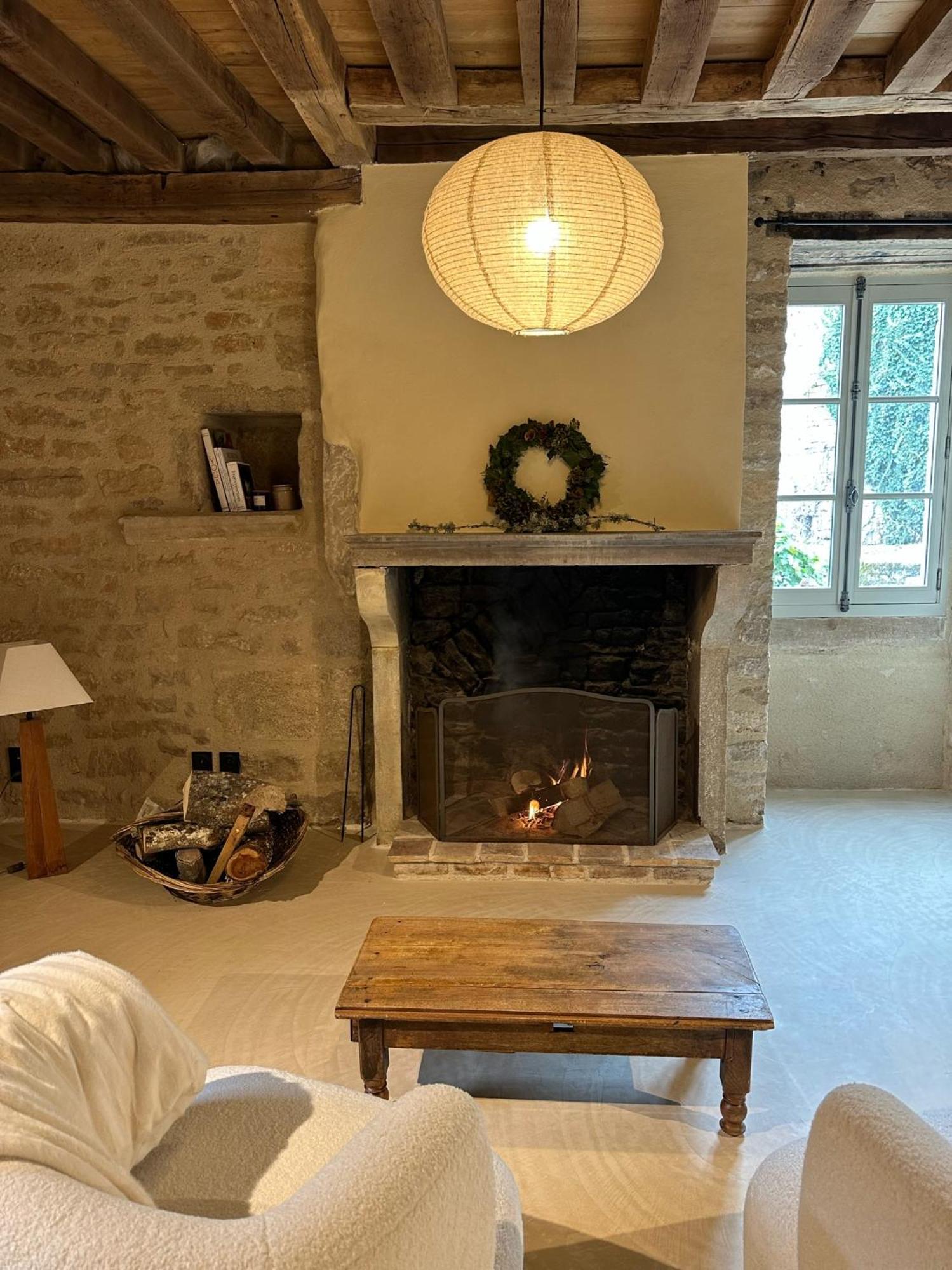 Chateauneuf Suites Eksteriør bilde